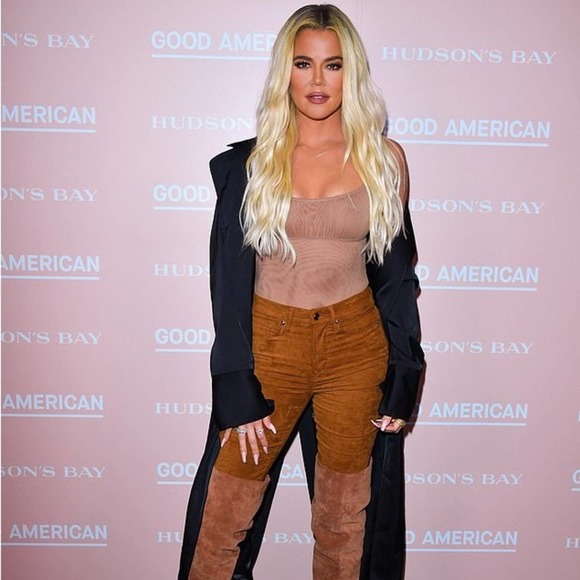 Women's Tan Skinny Jeans - Picture 13 of 13